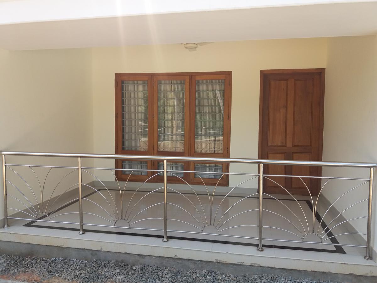 טריואנדרום Travancore Island Resort מראה חיצוני תמונה