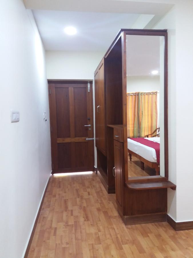 טריואנדרום Travancore Island Resort מראה חיצוני תמונה